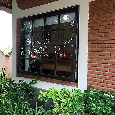 Villa Pelangi Bali Direct Aan Zee Gelegen